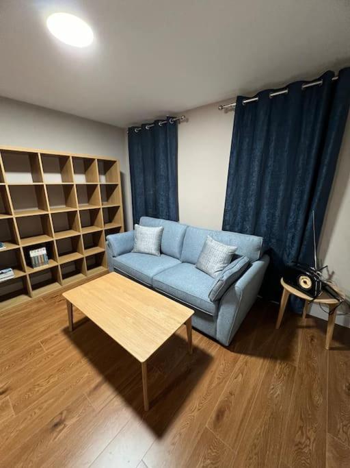 Blacklion Prime Location Apartment Exterior photo